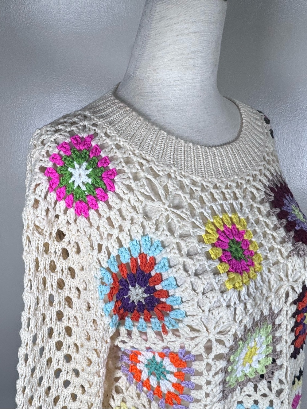Luna Ivy Anthropologie Sz S Cream Granny Square Cropped Pullover Boho Sweater - Picture 5 of 11